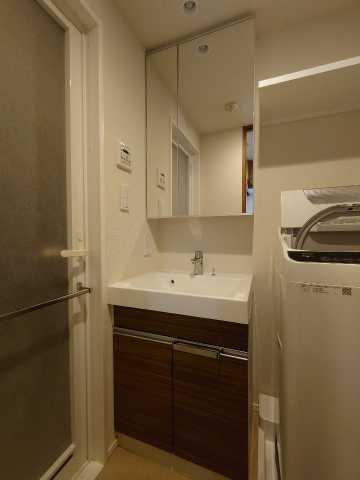 洗面設備　家具家電はイメージです。別部屋の参考写真となります。