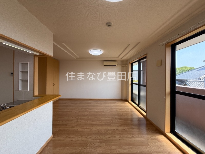 居室・リビング　同型タイプ