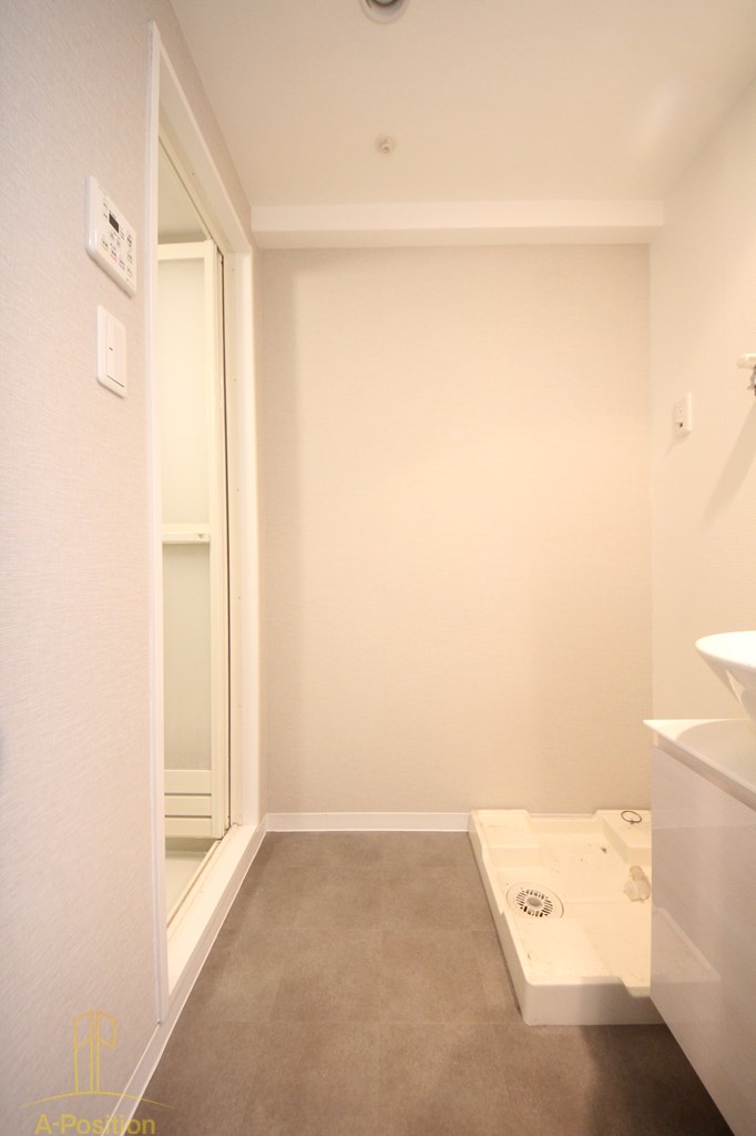 洗面設備　サムティ北梅田VESSEL（ヴェッセル）