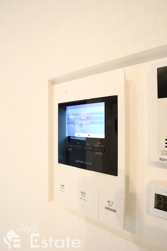 セキュリティ　モニター付きインターホン