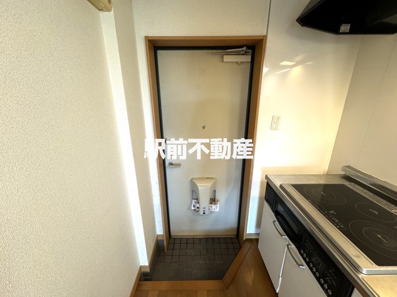 玄関　■類似室内イメージ■