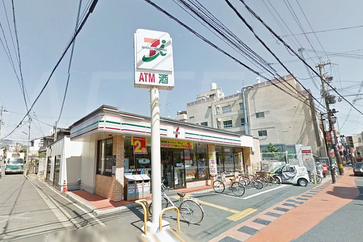 コンビニ　セブンイレブン 京都梅津店（コンビニ）まで393m