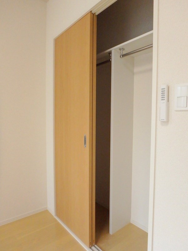 収納　クローゼット