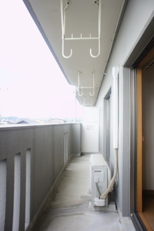 バルコニー　図面と現状に相違がある場合には現状を優先