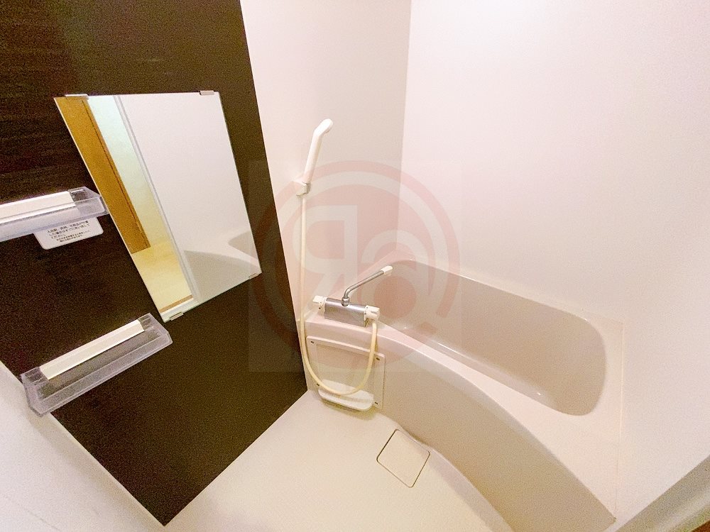 バス・シャワールーム　日々の疲れを癒すお風呂付です