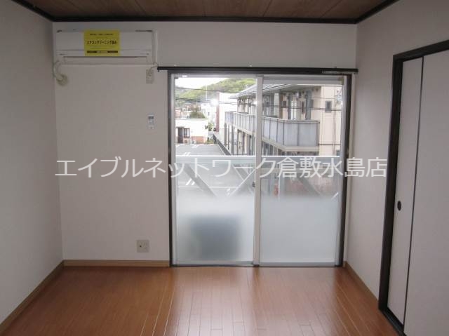 居室・リビング　洋室