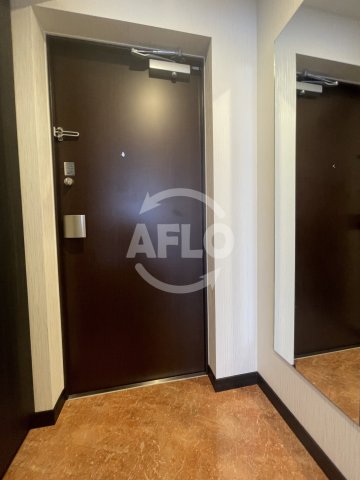 玄関　プレジオ長田　玄関