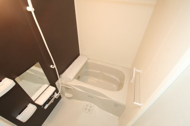 バス・シャワールーム　バス／シャワー