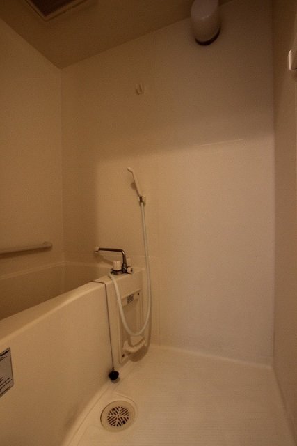 バス・シャワールーム　同物件別号室