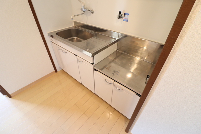 キッチン　２口ガスコンロ設置可能