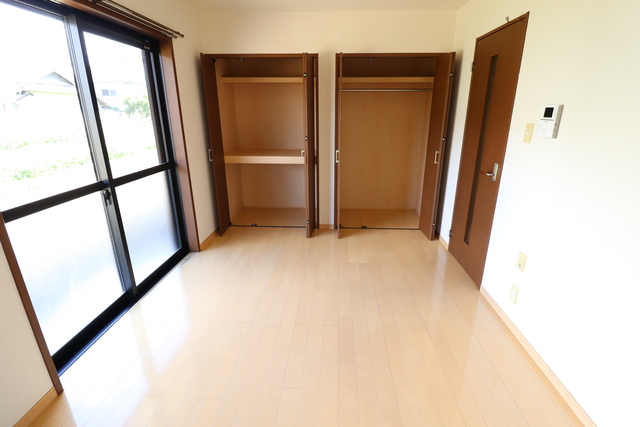 居室・リビング　７帖　洋室