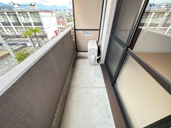 バルコニー　※別部屋の写真です
