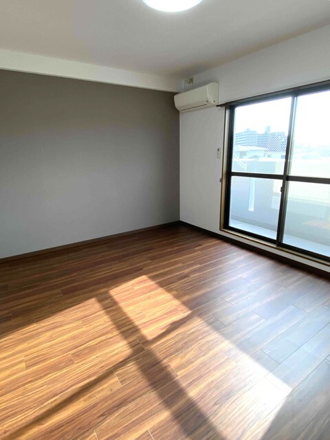 居室・リビング　居室