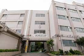 中学校　江戸川区立小松川第三中学校（中学校）まで380m