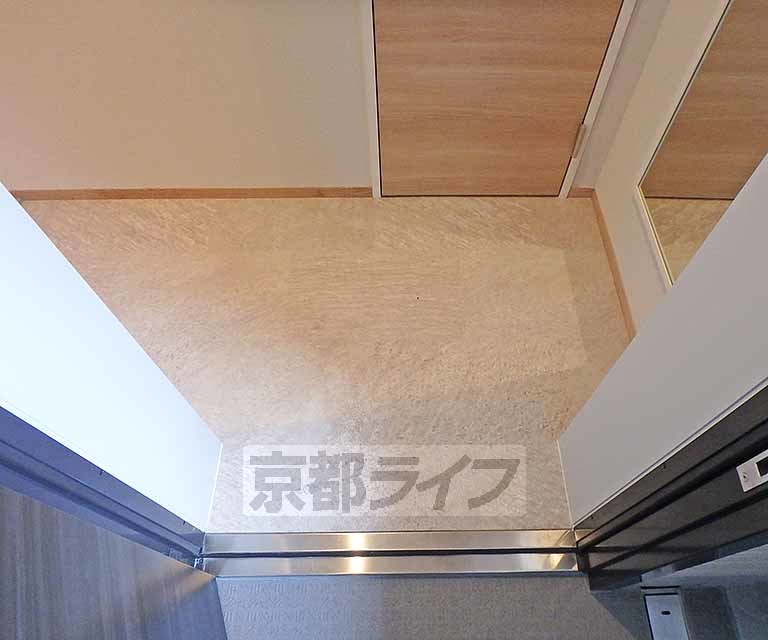 玄関　玄関です。