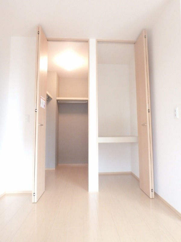 収納　図面と現状に相違がある場合には現状を優先