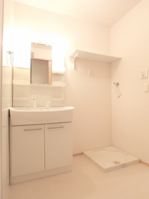 洗面設備　図面と現状に相違がある場合には現状を優先