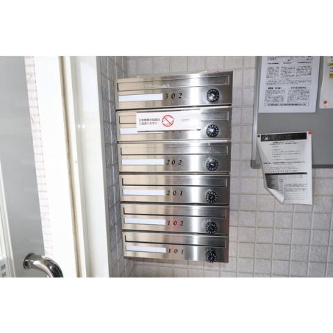 エントランス　ポスト