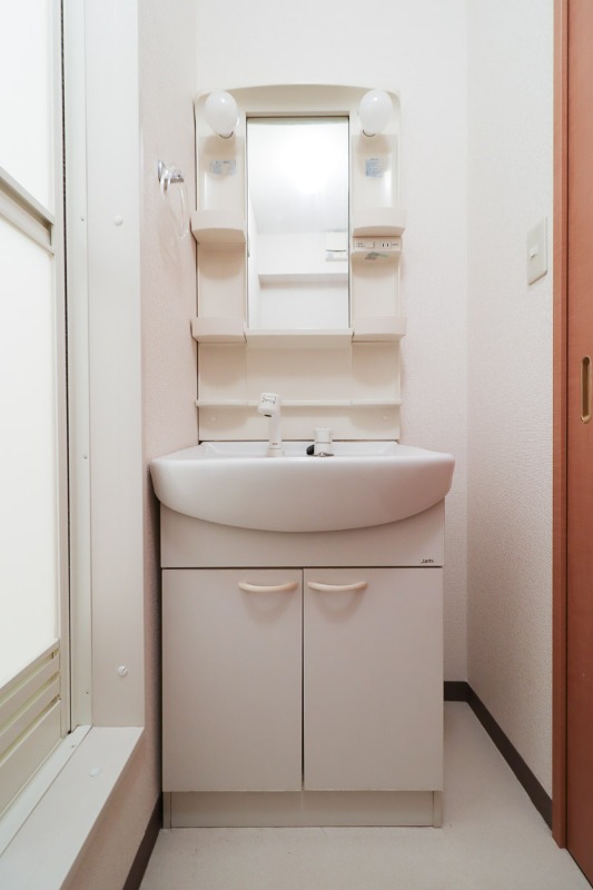 洗面設備　図面と現状に相違がある場合には現状を優先