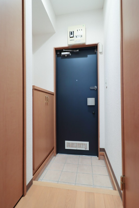 玄関　図面と現状に相違がある場合には現状を優先