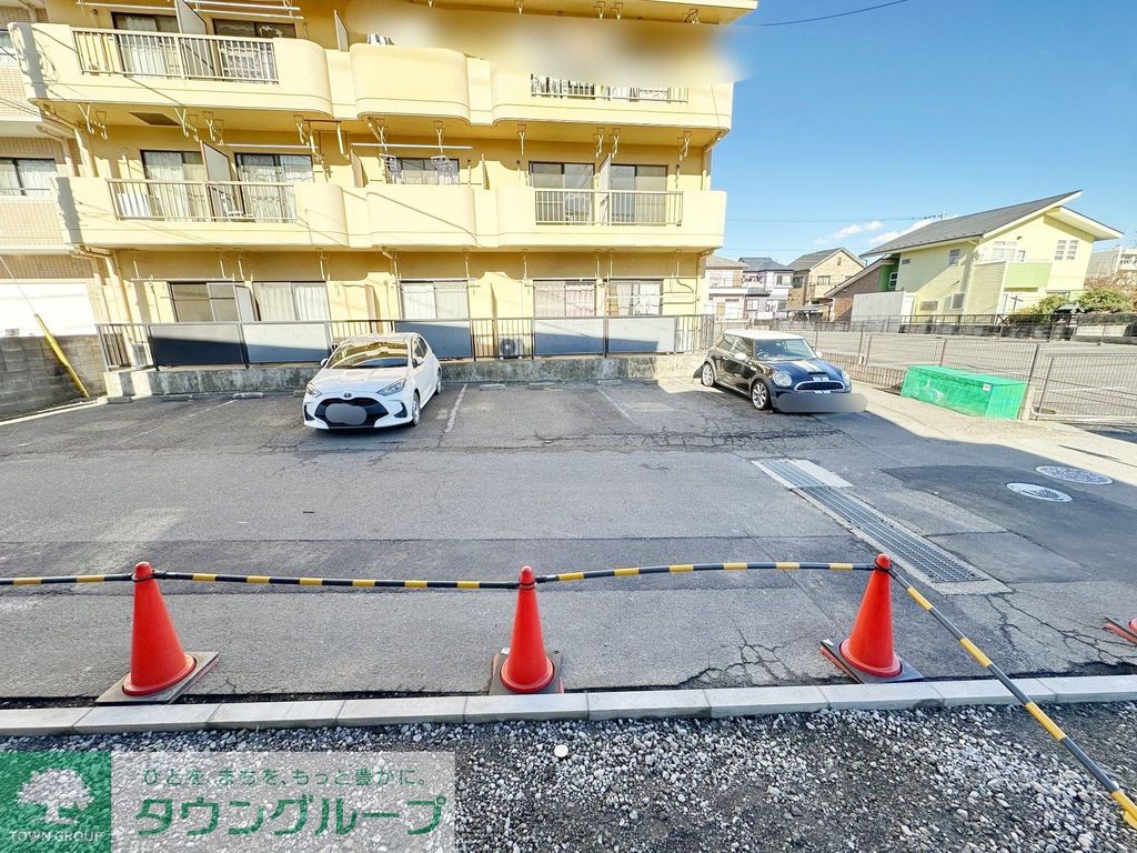 バルコニー　駐車場