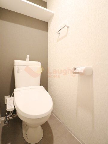 トイレ　落ち着いたトイレです※別号室の写真になります