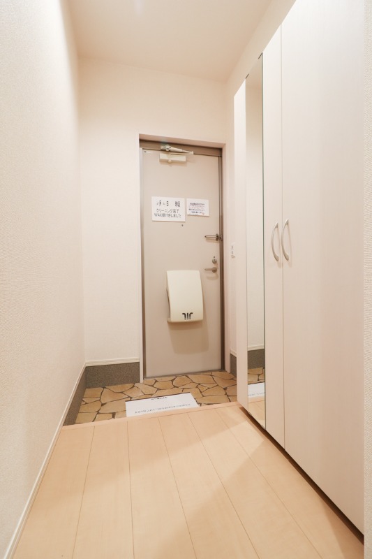 玄関　図面と現状に相違がある場合には現状を優先