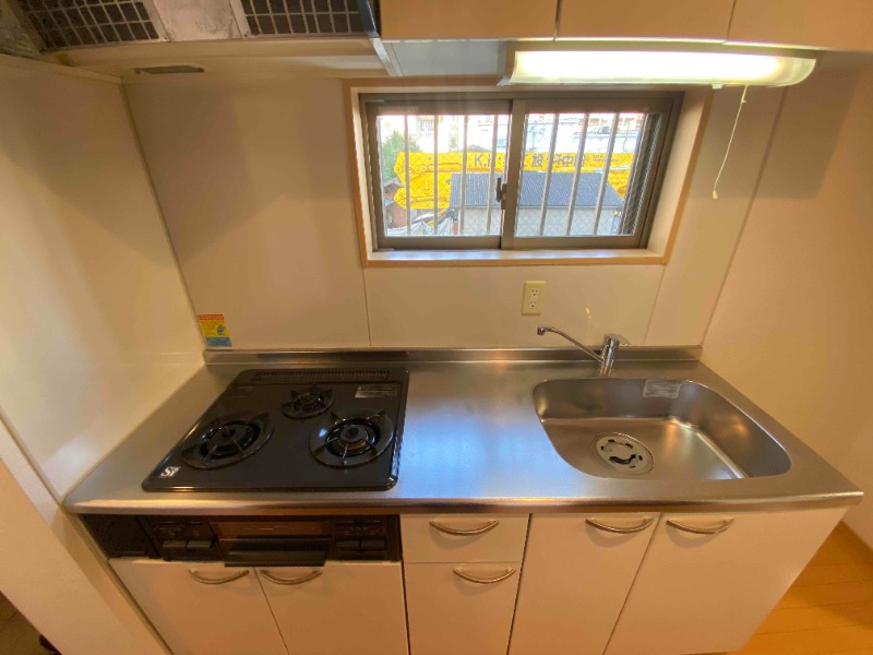 キッチン　別号室イメージ