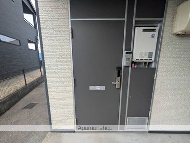建物外観　建物外観