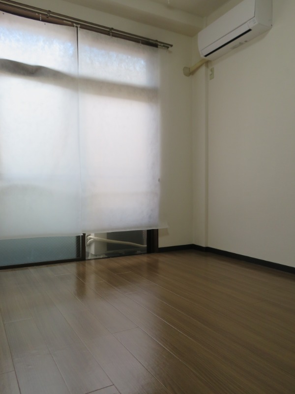 居室・リビング　※別部屋写真参照