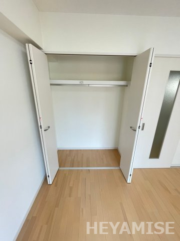 収納　※反転間取りのお部屋写真です※