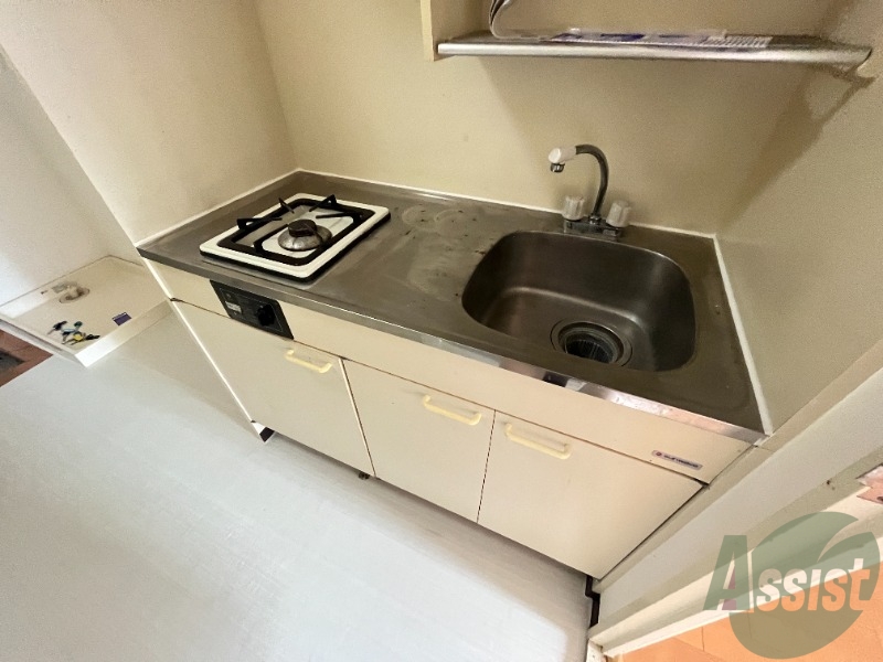 キッチン　キッチンは広さが有って使いやすそうですね。