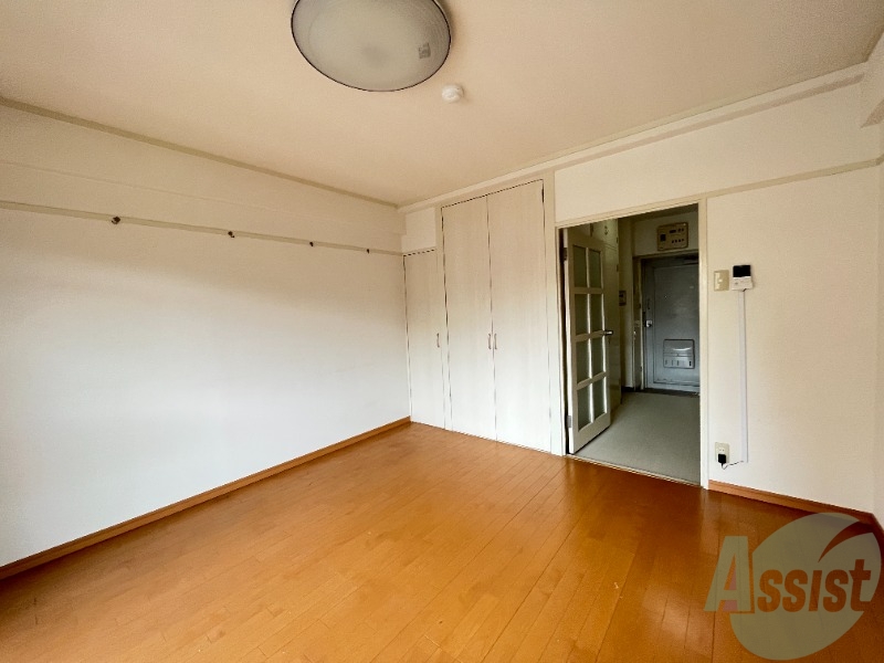 その他部屋・スペース　清潔感のあるお部屋でゆったり休めます。