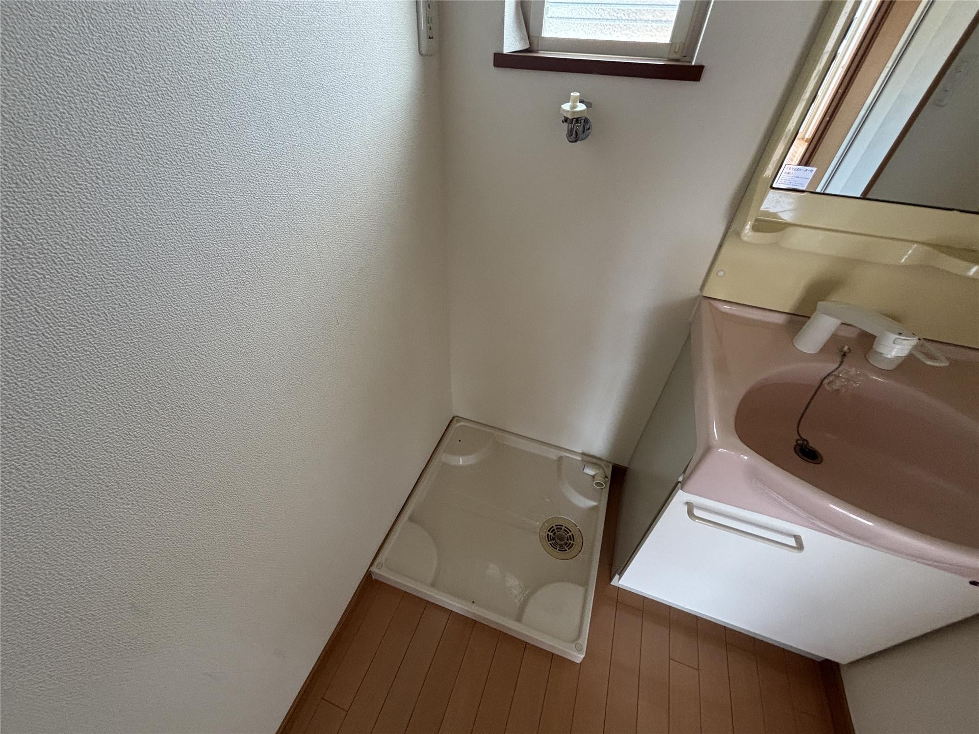 その他　洗濯機置場