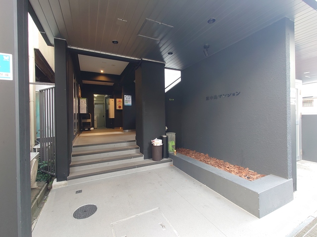 エントランス　エントランス