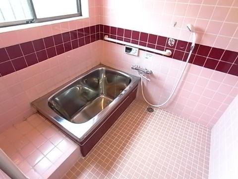 バス・シャワールーム　バス