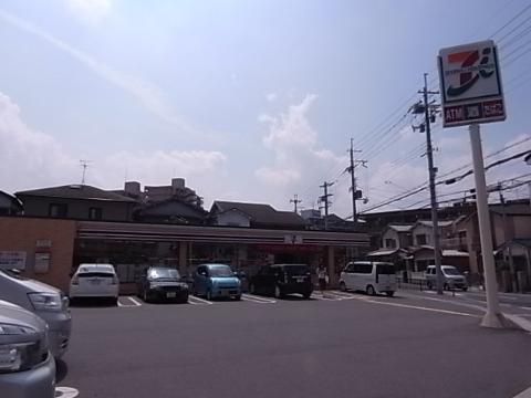 その他　セブンイレブン羽曳野栄町店（その他）まで738m