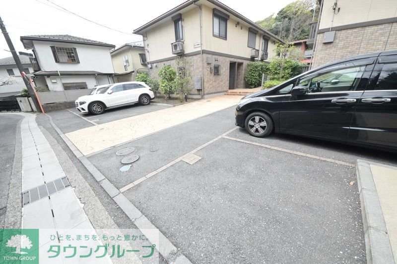 駐車場　★★駐車場★★