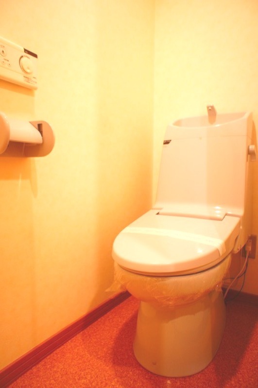 トイレ　図面と現状に相違がある場合には現状を優先