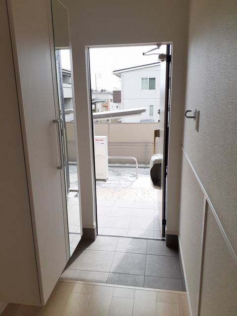 玄関