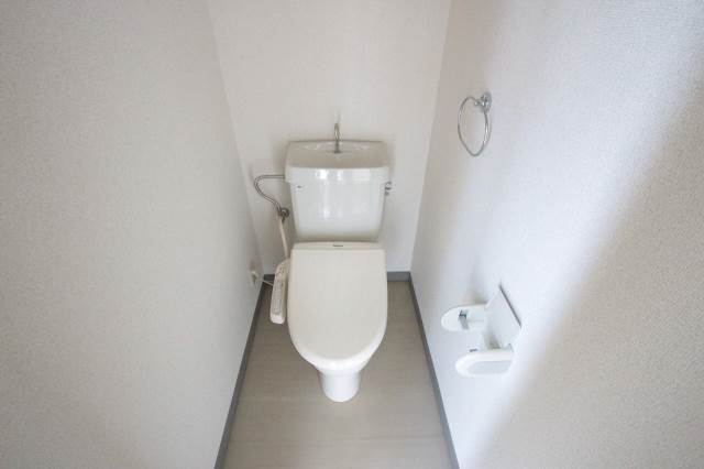 トイレ　イメージ