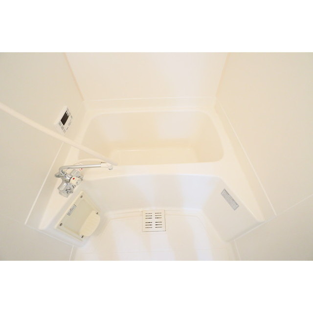 バス・シャワールーム　別部屋の参考写真です。