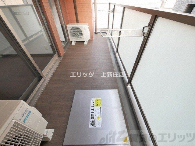 バルコニー　バルコニー