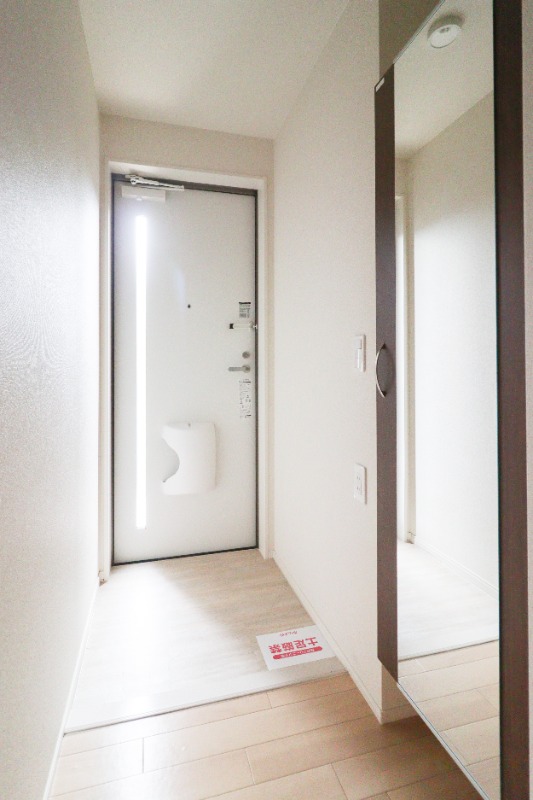 玄関　図面と現状に相違がある場合には現状を優先