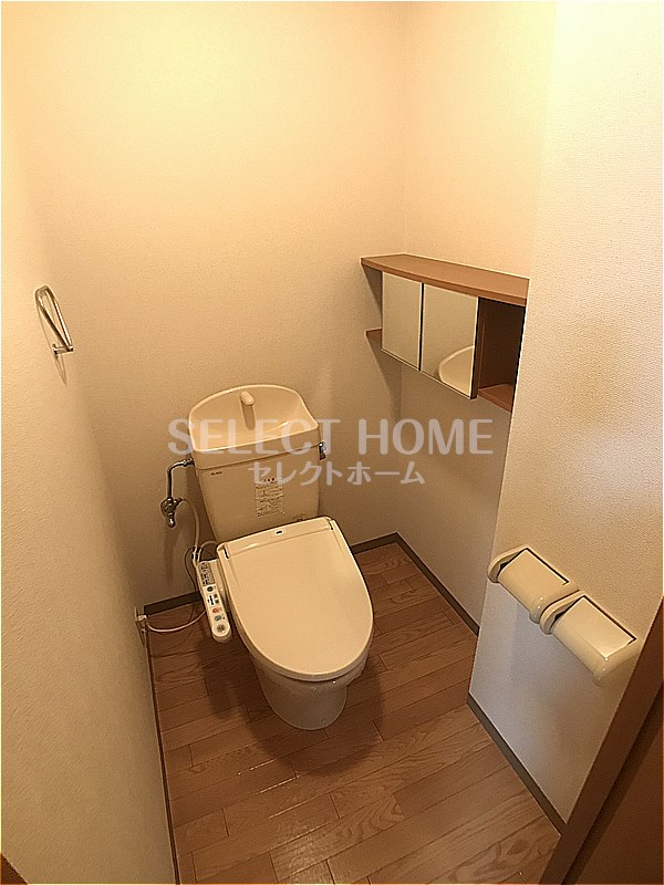 トイレ　シンプルで使いやすいトイレです