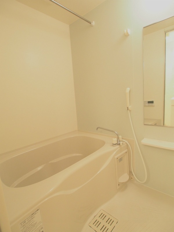 バス・シャワールーム　※反転タイプのお部屋