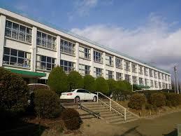 小学校　仙台市立黒松小学校（小学校）まで486m