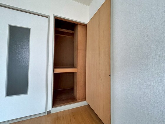 収納　※別部屋の写真です