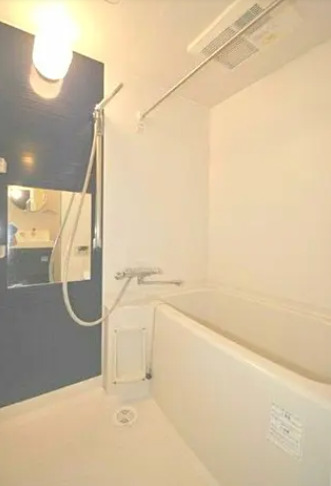 バス・シャワールーム　※別部屋参考写真