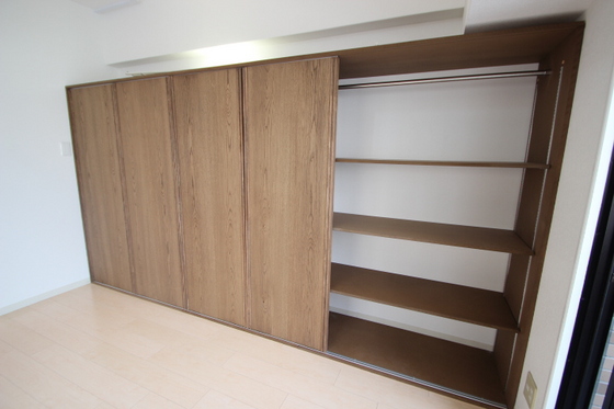 収納　※別部屋の写真です